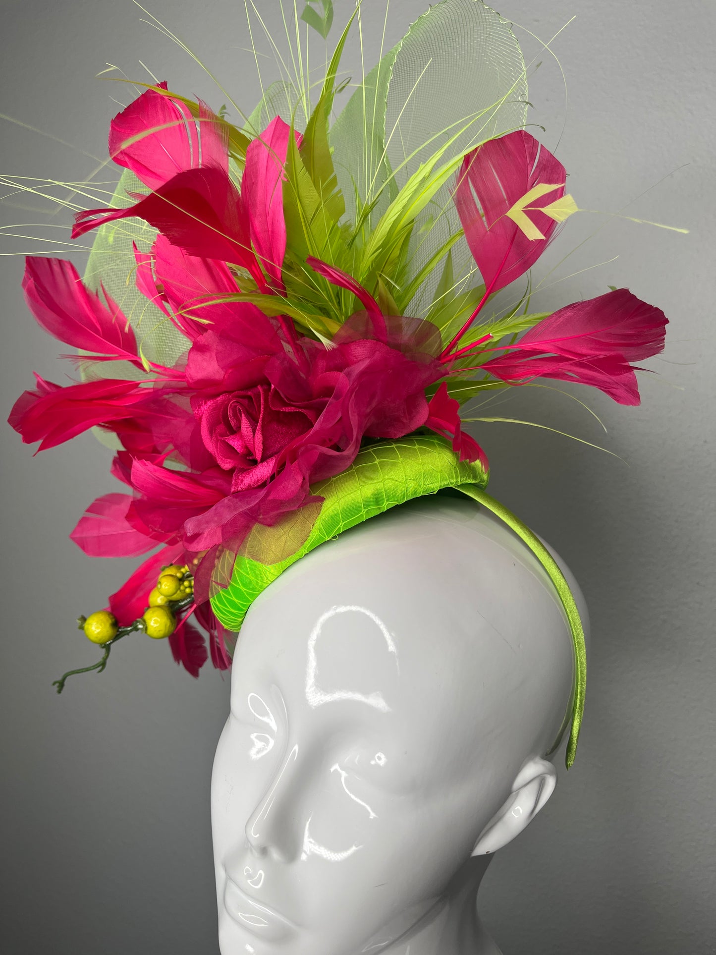 Key Lime Kiss Feather Fascinator Hat