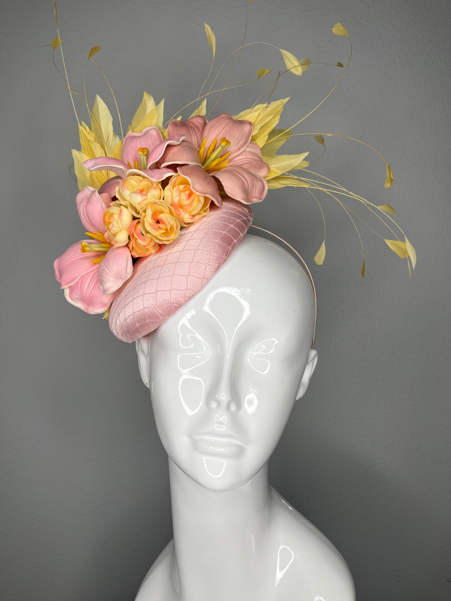 Blush Pink and  Buttercream Yellow Feathers Lily Fascinator Hat Race Day Hat Kentucky Derby Royal Ascot