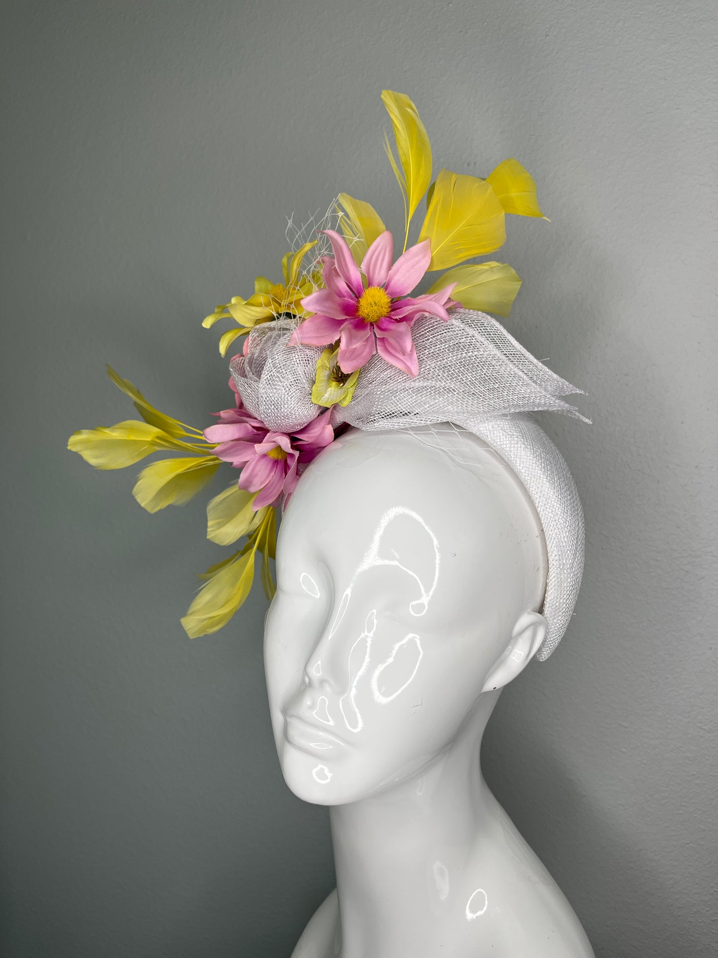 Blush & Lemon Bloom Fascinator – Kentucky Derby Garden Party Headpiece