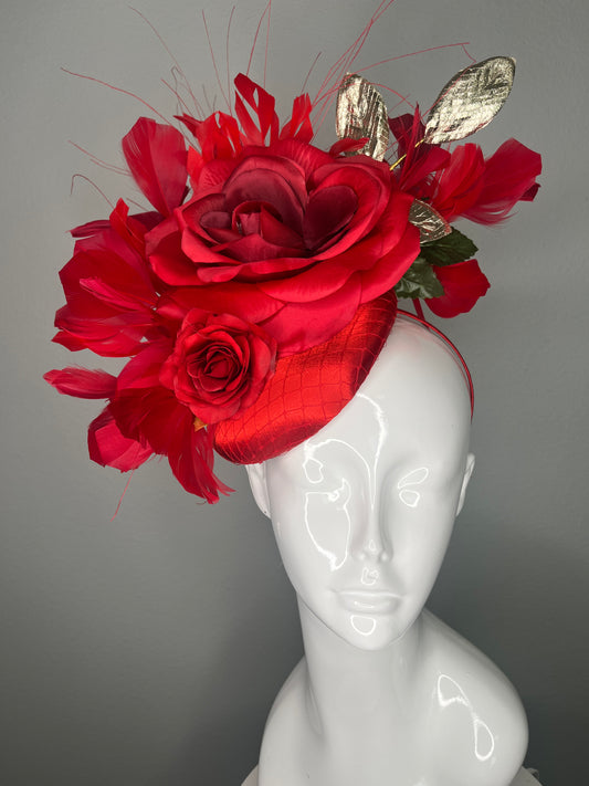 Crimson Romance Rose Fascinator – Bold Red Derby Hat with Gold Leaf Accents