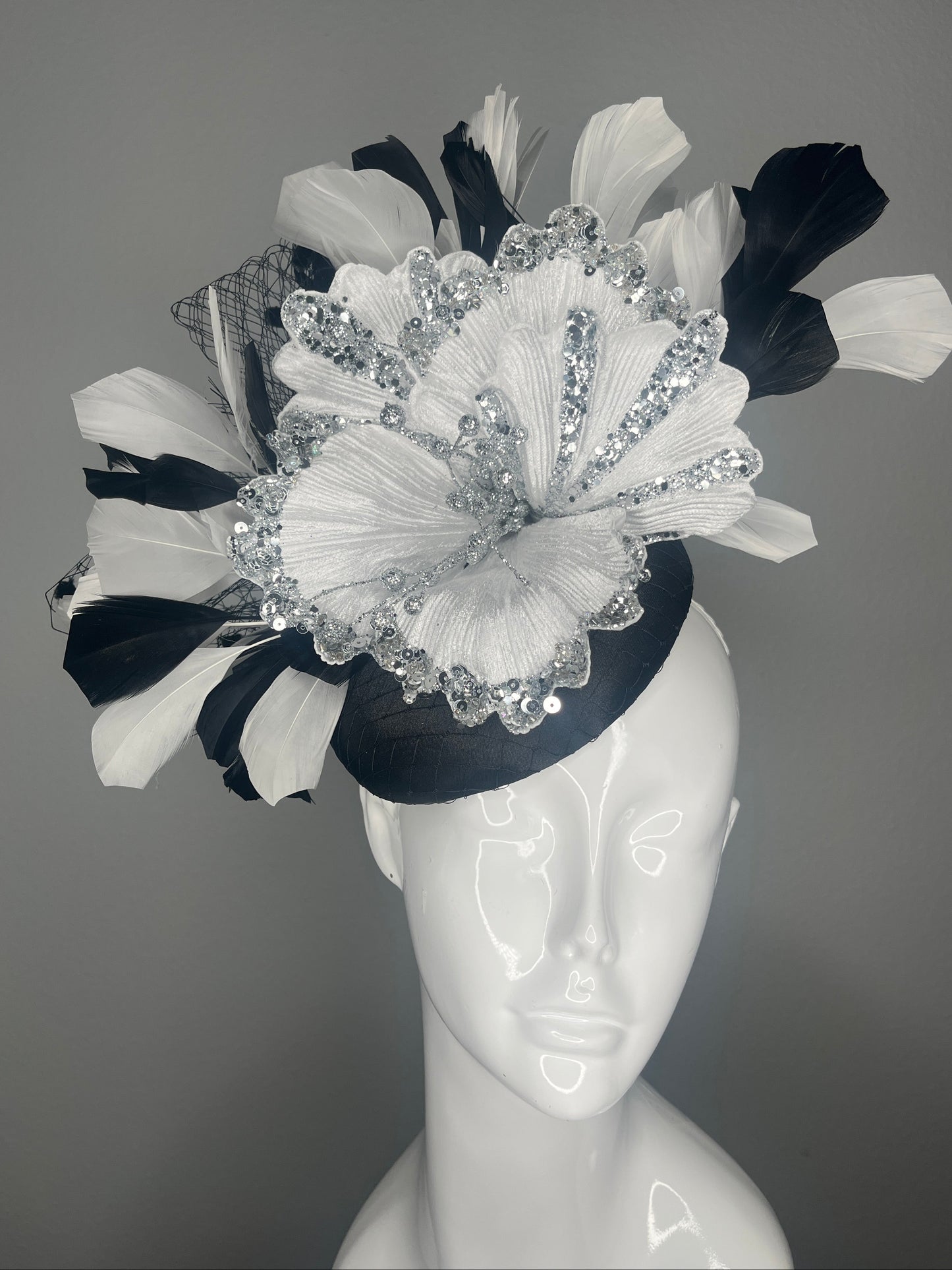 Elegant Black Feather  White Feather Kentucky Derby Fascinator Hat  Feather Headpiece Kentucky Derby  Silver Couture Oaks Race Day Fascinator